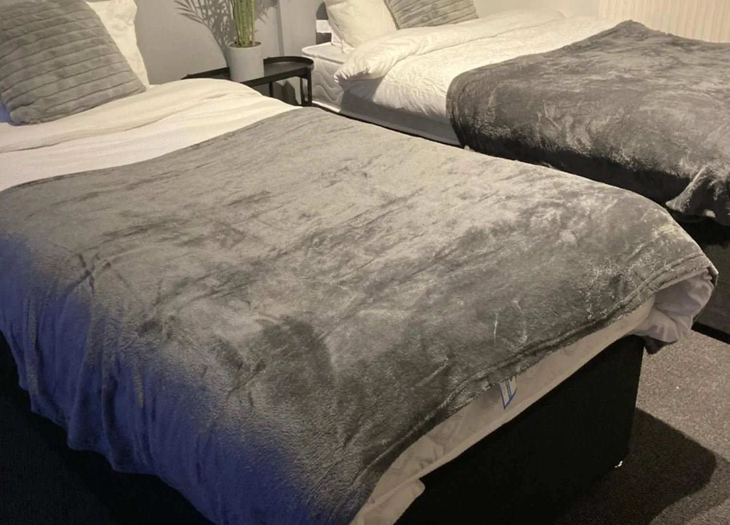 Comfy Living, 2X Bathrooms, 2X Kitchen Nottingham Holiday home