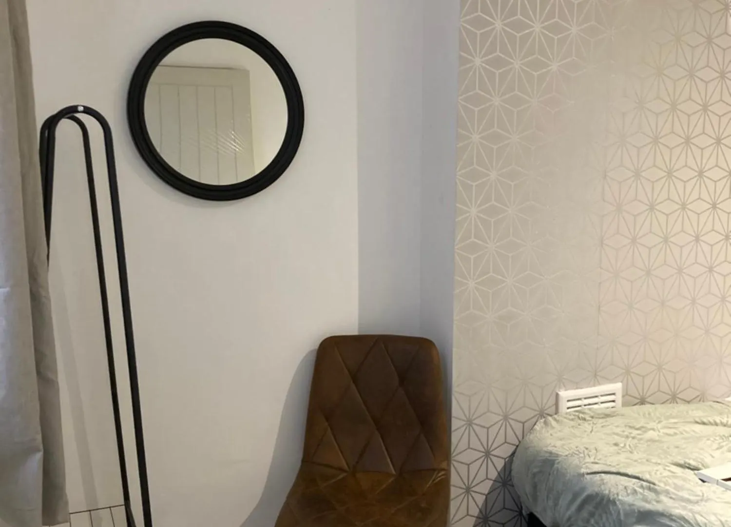 Comfy Living, 2X Bathrooms, 2X Kitchen Nottingham 0*,