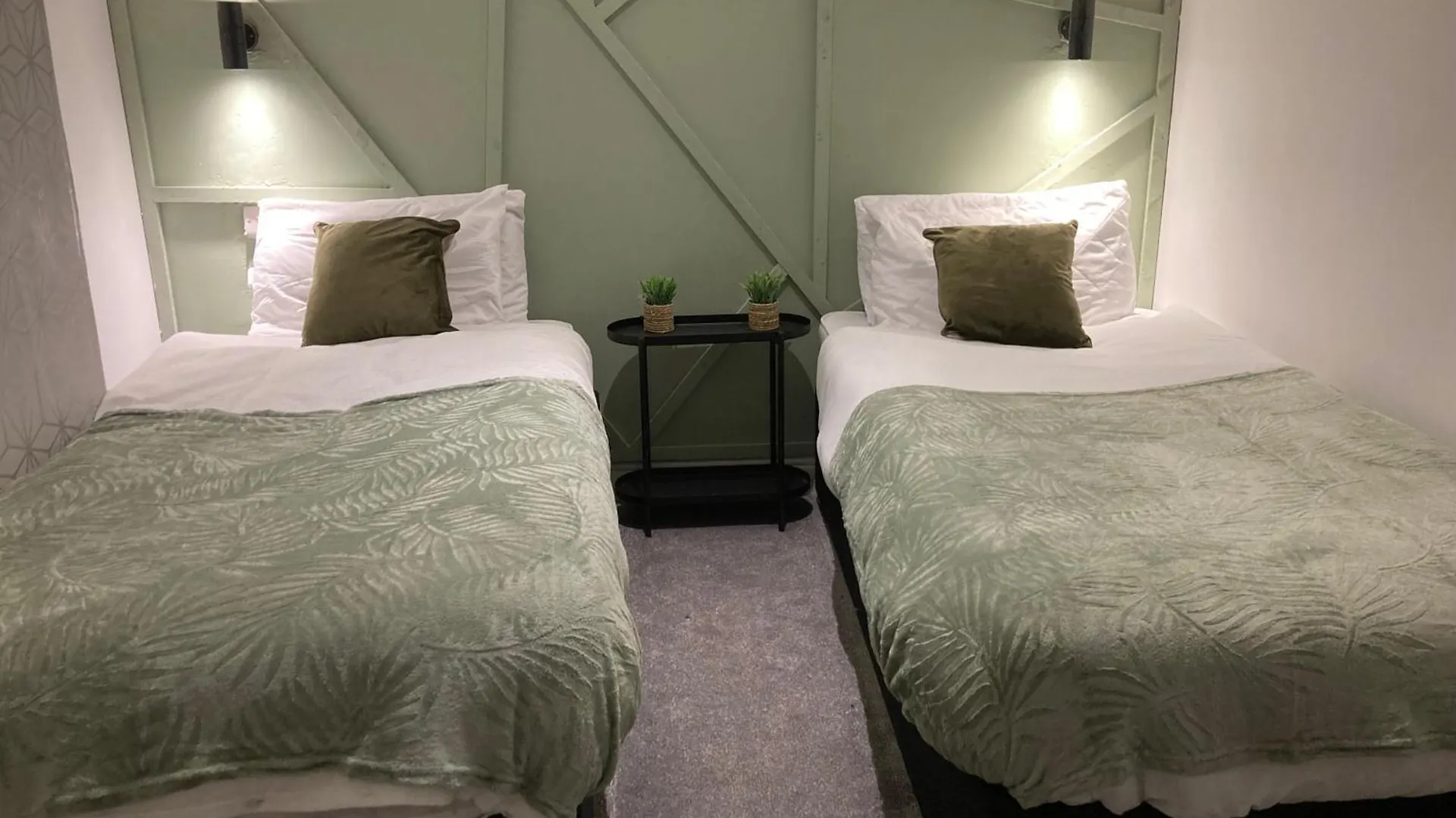 Comfy Living, 2X Bathrooms, 2X Kitchen Nottingham United Kingdom